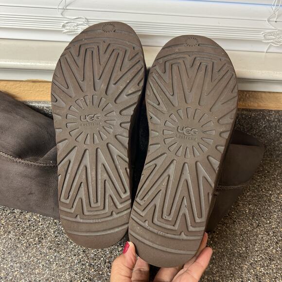 UGG Australia Brown Suede Tall Winter Boots Sheepskin Lining Women Sz 10 Pull On - Picture 9 of 11